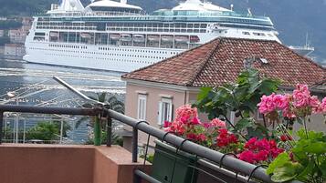 Căn hộ, 1 phòng ngủ, hút thuốc, ban công | Ban công