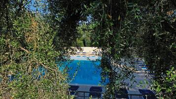 House, 1 Bedroom, Balcony, Garden View | Pool | Outdoor pool