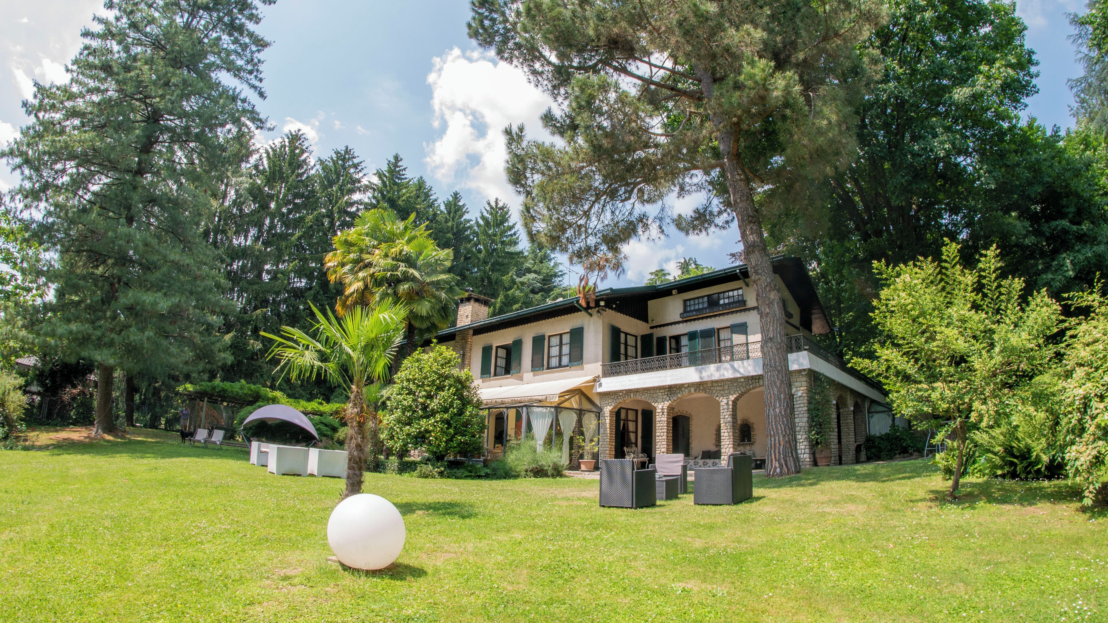 Villa, 5 Bedrooms, Smoking, Private Pool | Exterior