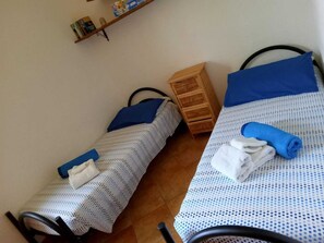 House, 2 Bedrooms, Smoking, Patio - Spectacular Sea View Sardinia! 300m From The Sea! (Quartu Sant'Elena)