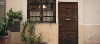 Trastevere, Pretty,central,economic