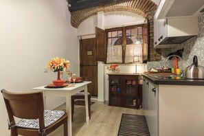 公寓客房, 1 間臥室, 城市景觀 | 私人廚房