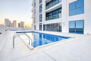 Apartamento, 1 habitación, fumadores, balcón | Piscina | Una piscina al aire libre