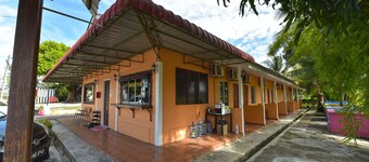 Hotel O Awan Biru Motel