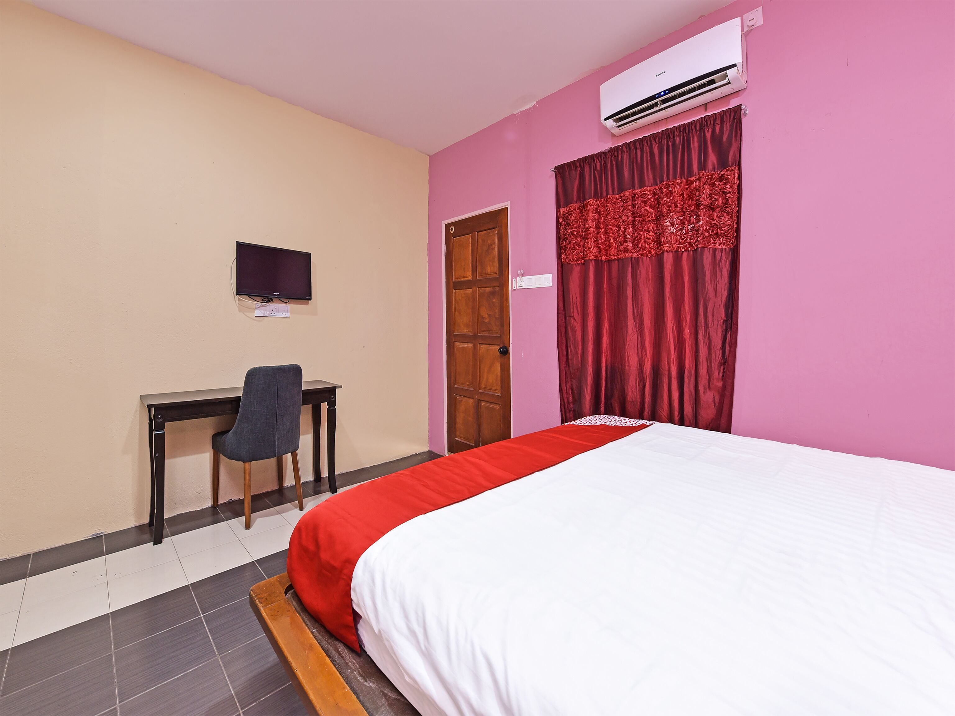 Photo - Hotel O Awan Biru Motel