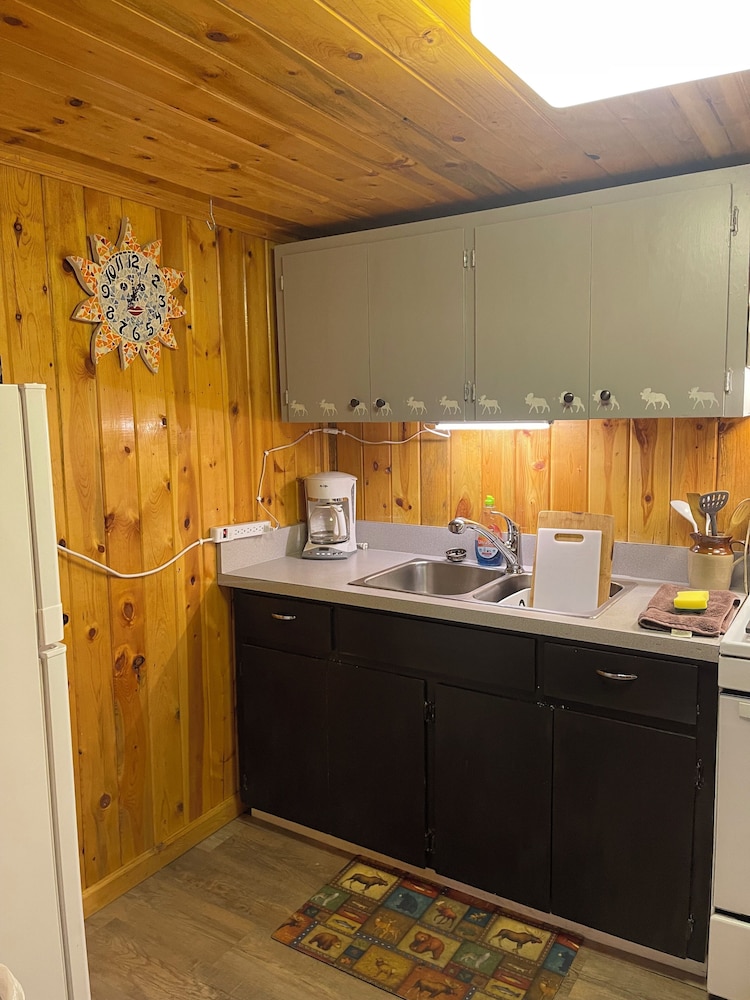 Carlo Creek Cabins by null