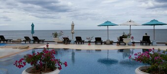 My Resort Hua Hin Water Park Bunk Bed Family Pool View