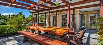 Sunny on Sunlea - Mangawhai Village Holiday Unit
