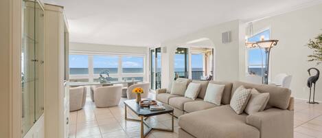 Smart TV, DVD player, stereo