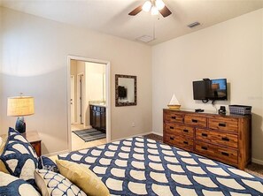 7 Schlafzimmer, Reisekinderbett, kostenloses WLAN, Bettwäsche