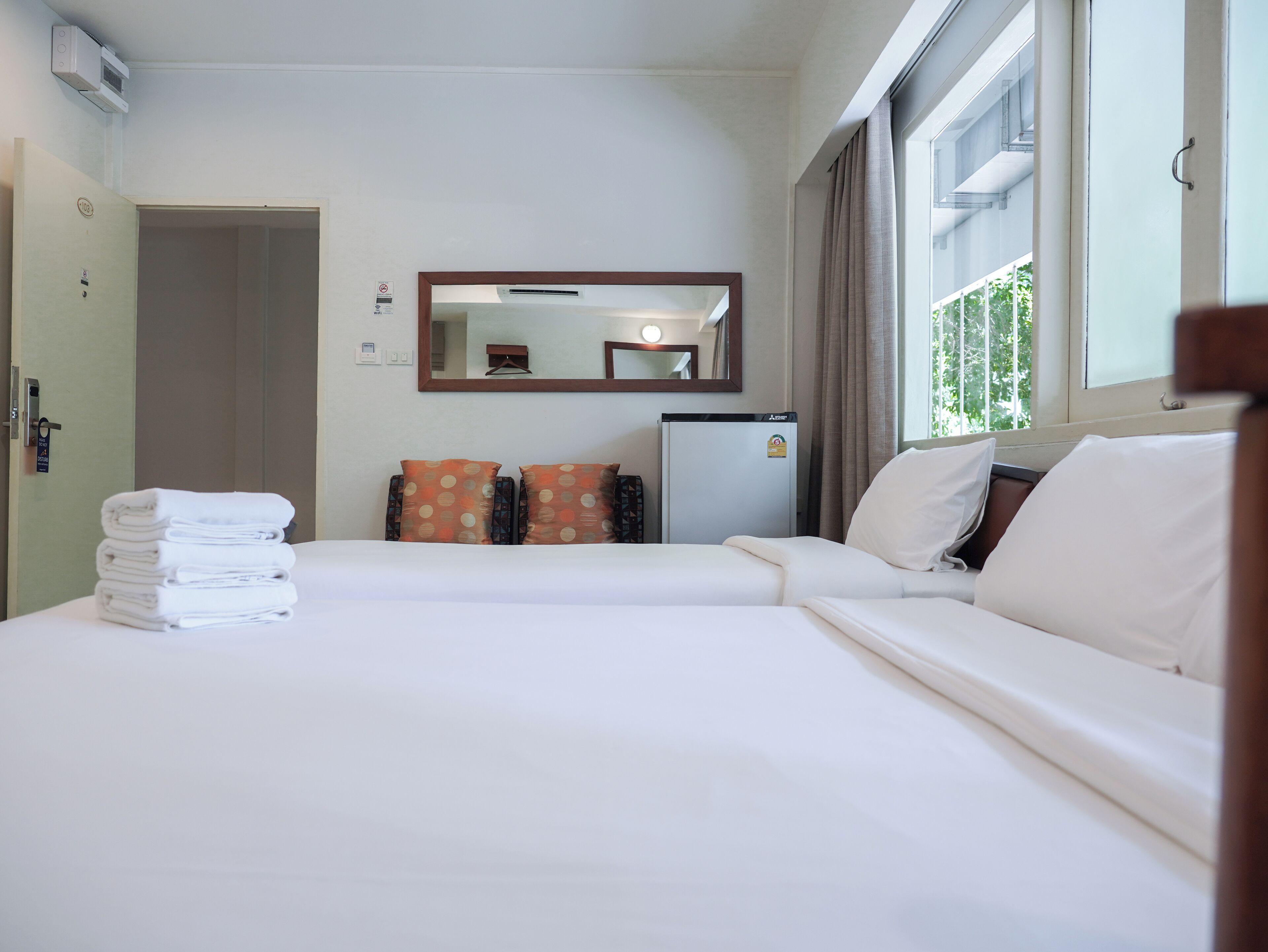 Photo - Niagara Hotel