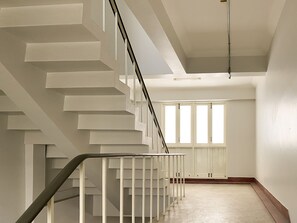 Hallway - Niagara Hotel (Bangkok)