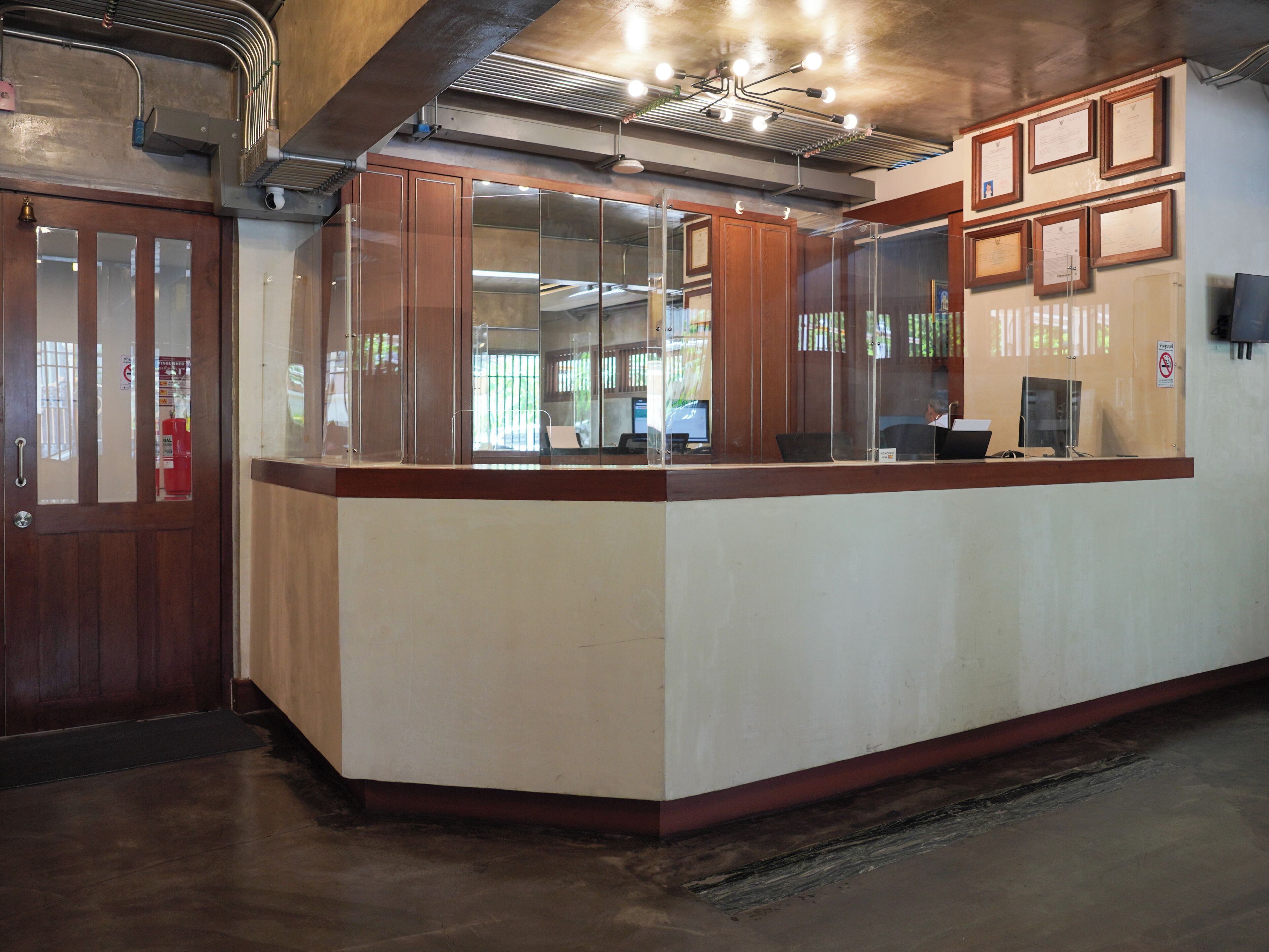 Photo - Niagara Hotel