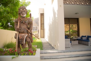 Property entrance - Villa-Bay (Muscat)
