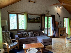 TV, fireplace, DVD player - Spacious chalet 4/5 rooms, terrace, garden, 8/10 pax, Pra Loup (Pra-Loup)