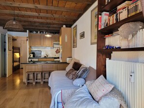 Interior - Cozy studio for 4 with sunny terrace in Pra-Loup (Pra-Loup)