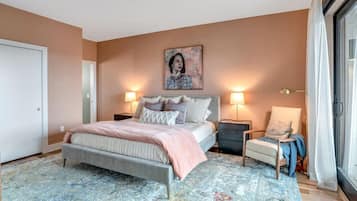 2 habitaciones, escritorio, tabla de planchar con plancha y wifi gratis