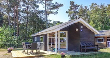 Gorgeous home in Nexø with kitchen