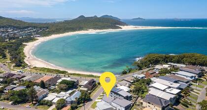 Carinya Bay View Unit 1 16 Tuna Crescent