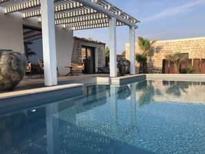 Villa de lujo | Minibar, caja de seguridad en la habitación, wifi gratis y ropa de cama 