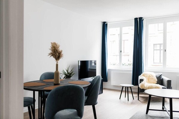 Apartment, 1 Queen Bed with Sofa bed