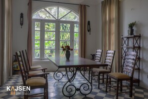 Dining - La Maison Villa - Villa for Filming (Thuận An)