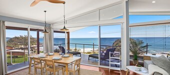 Gaagal Lookout - step out onto the balcony with panoramic views of the famous Elephant Head.