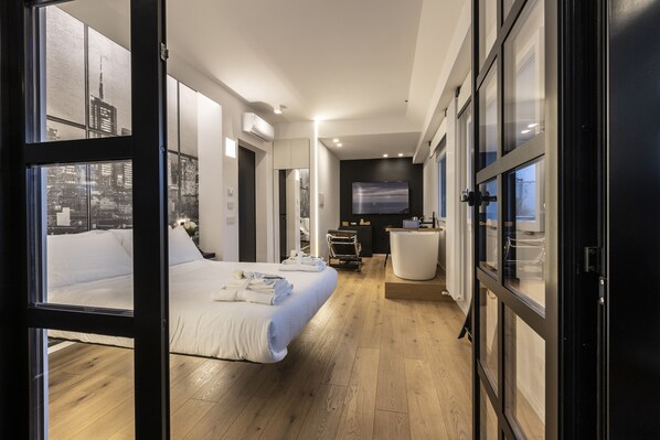 1 dormitori, escriptori, wifi gratuïta i roba de llit