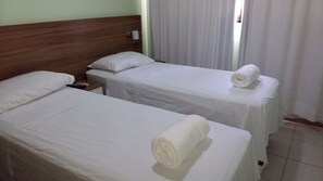 1 bedroom, desk, iron/ironing board, WiFi - Flat Nobile next to the Esplanade (Brasília)