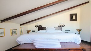 3 bedrooms, free WiFi, bed sheets - Magnificent loft with terrace and views (Viznar)