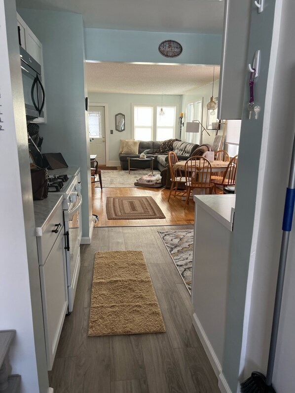 Smart TV, reproductor de DVD y libros