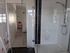 Dusche, Haartrockner