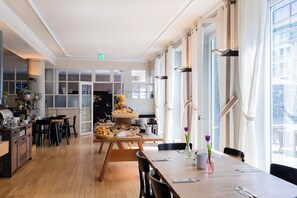 Daily buffet breakfast (EUR 17.00 per person)