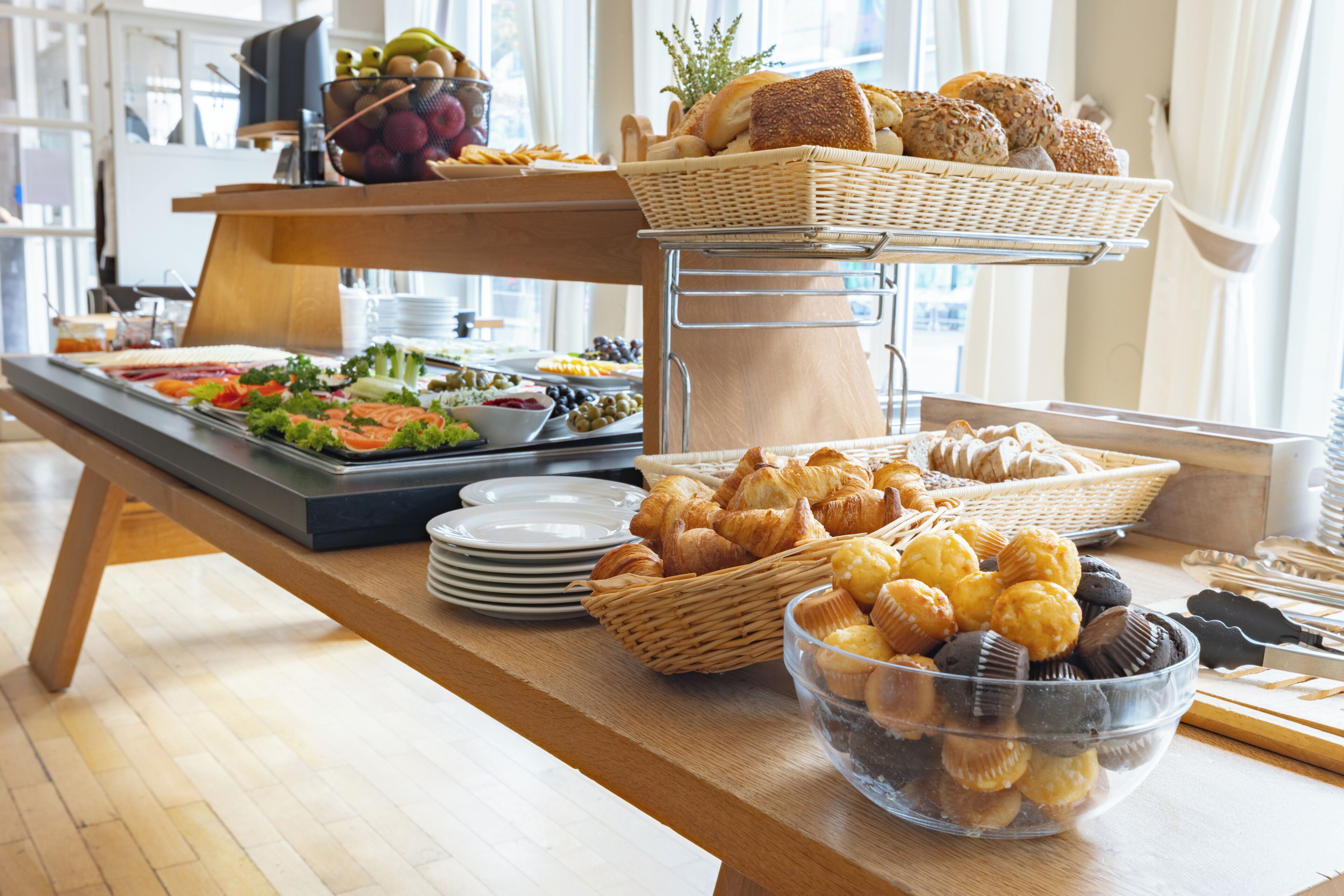 Petit déjeuner buffet servi tous les jours en supplément