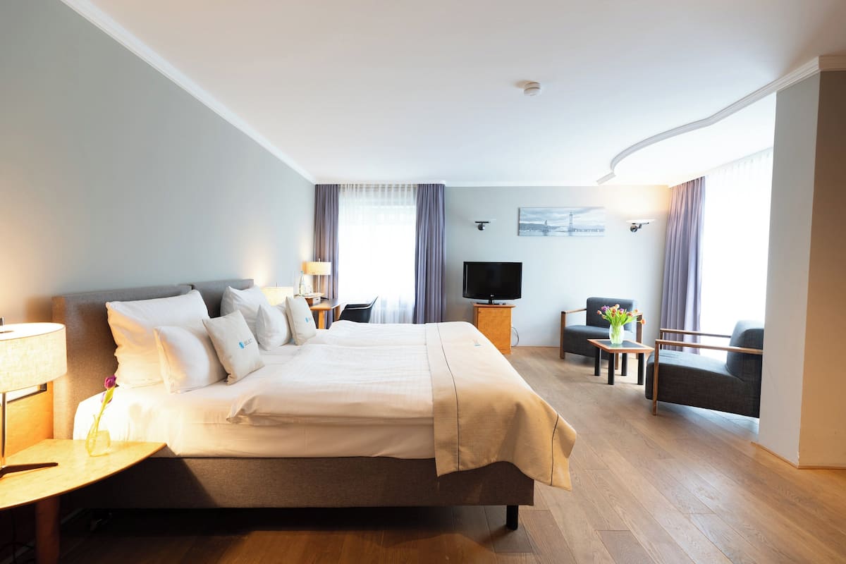 Habitación Confort | Sistema de insonorización, wifi gratis, ropa de cama