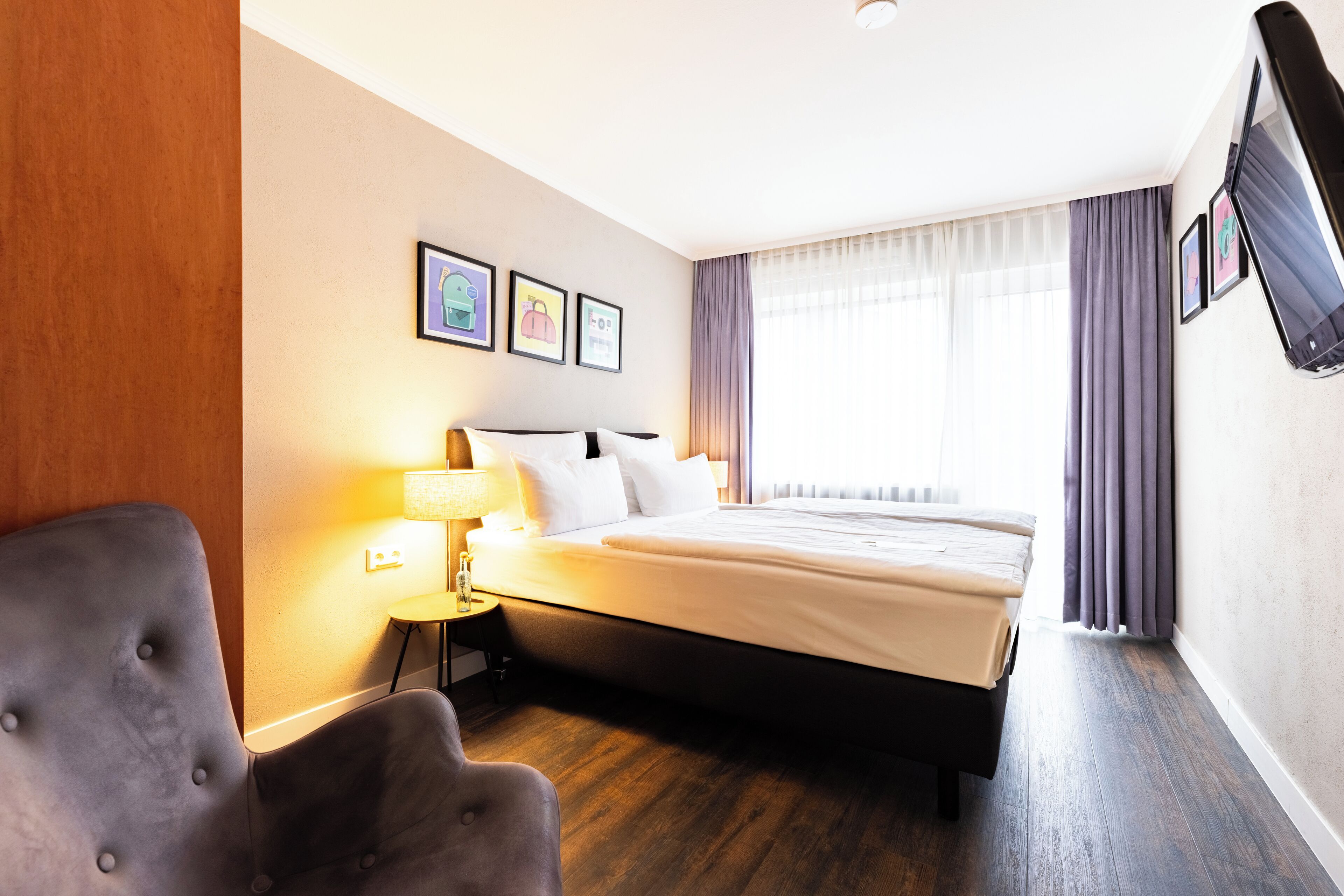 Premium Room, 3 Twin Beds (Annex) | Soundproofing, free WiFi, bed sheets