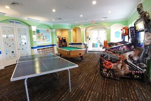 Game room - CasaComfort near Disney-King Suite bedroom, FREE Amenities, and great location. (Kissimmee)