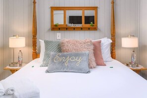 2 bedrooms, iron/ironing board, WiFi, bed sheets - 1 Min to Soddy Lake! ★ Big Soddy Creek Gulf 3 Min (Soddy-Daisy)