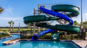 Piscine extérieure