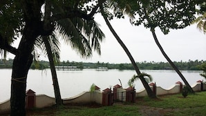 Children’s play area – outdoor - The Ambassador’s Residence – a VKation Experience (Kanayannur)