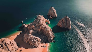 Una spiaggia nelle vicinanze, teli da spiaggia