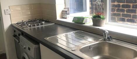 House, Private Bathroom (Victoria Road Whole House) | Shared kitchen