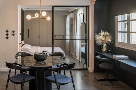1 habitación, ropa de cama de alta calidad y sistema de insonorización
