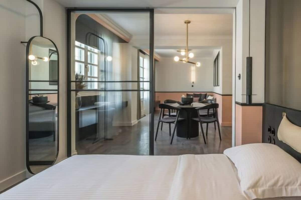 1 Schlafzimmer, hochwertige Bettwaren, schallisolierte Zimmer