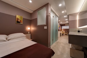 Classic Double Room, Lower level | Down comforters, individually decorated, individually furnished