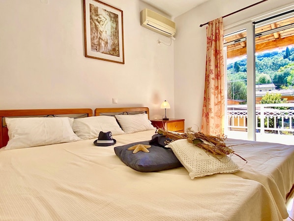 1 bedroom, free WiFi, bed sheets - Villa Ourania - Studio 2 garden view (Messonghi)
