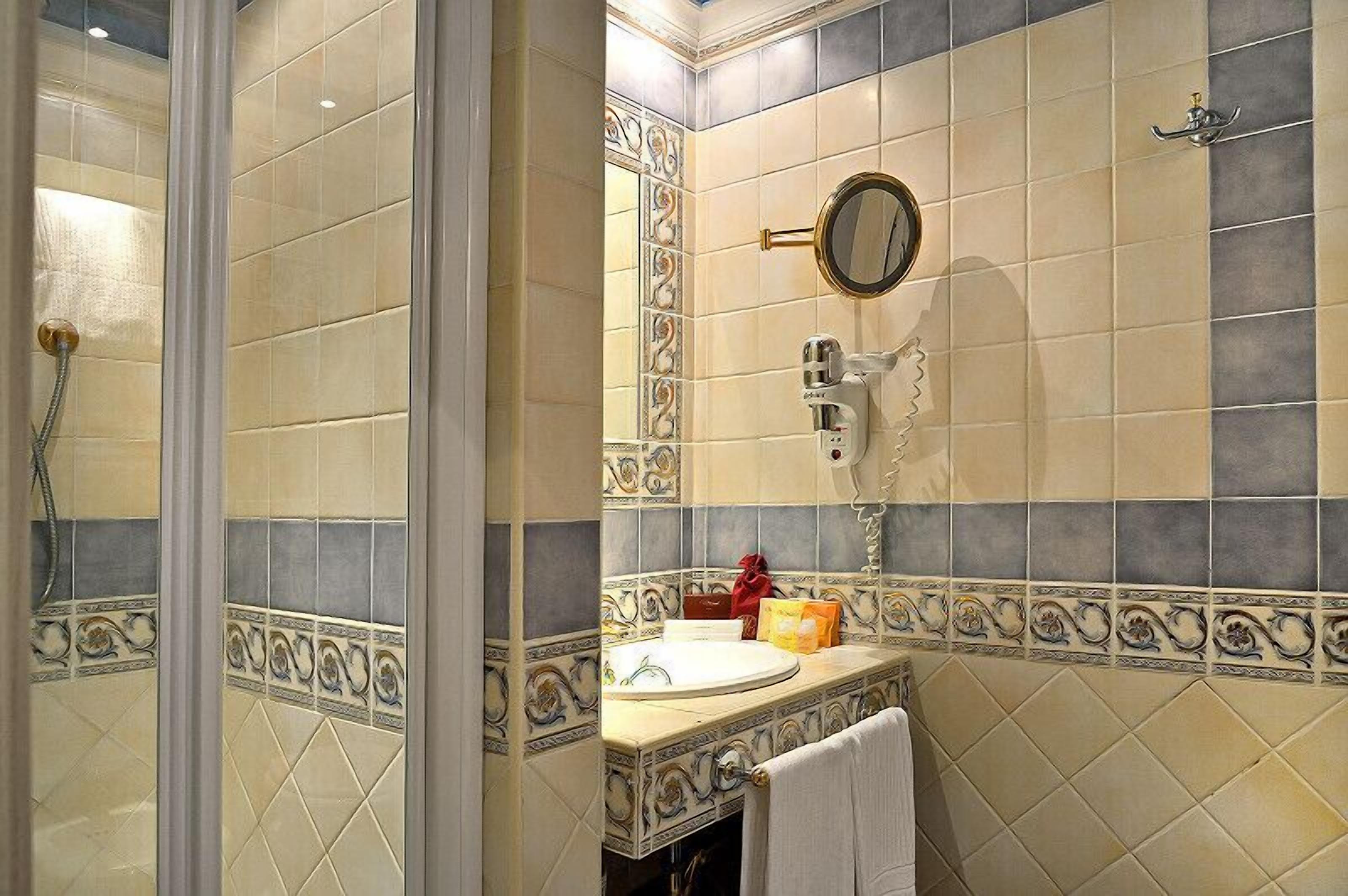 suite | bathroom | shower, rainfall showerhead, free toiletries, hair dryer