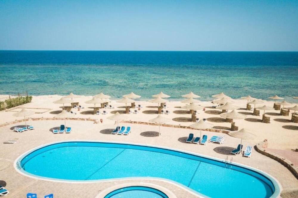 Silver Beach Boutique Hotel