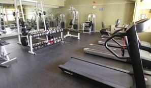 Condo (PB Dec 31st-Jan 2nd, 2Cal, Lincoln) | Bahagian luar