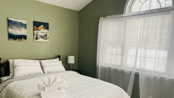 3 chambres, Wi-Fi gratuit, draps fournis